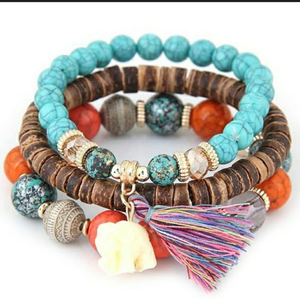 🌸Boho 3-layer Bracelet with Elephant Charm